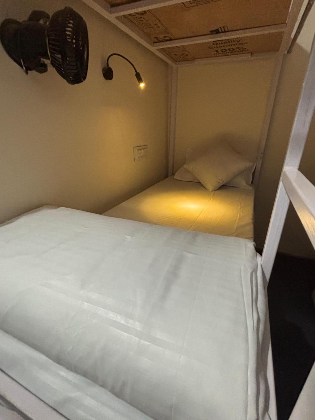 Hot - House Of Travellers, Vagatorホステル エクステリア 写真