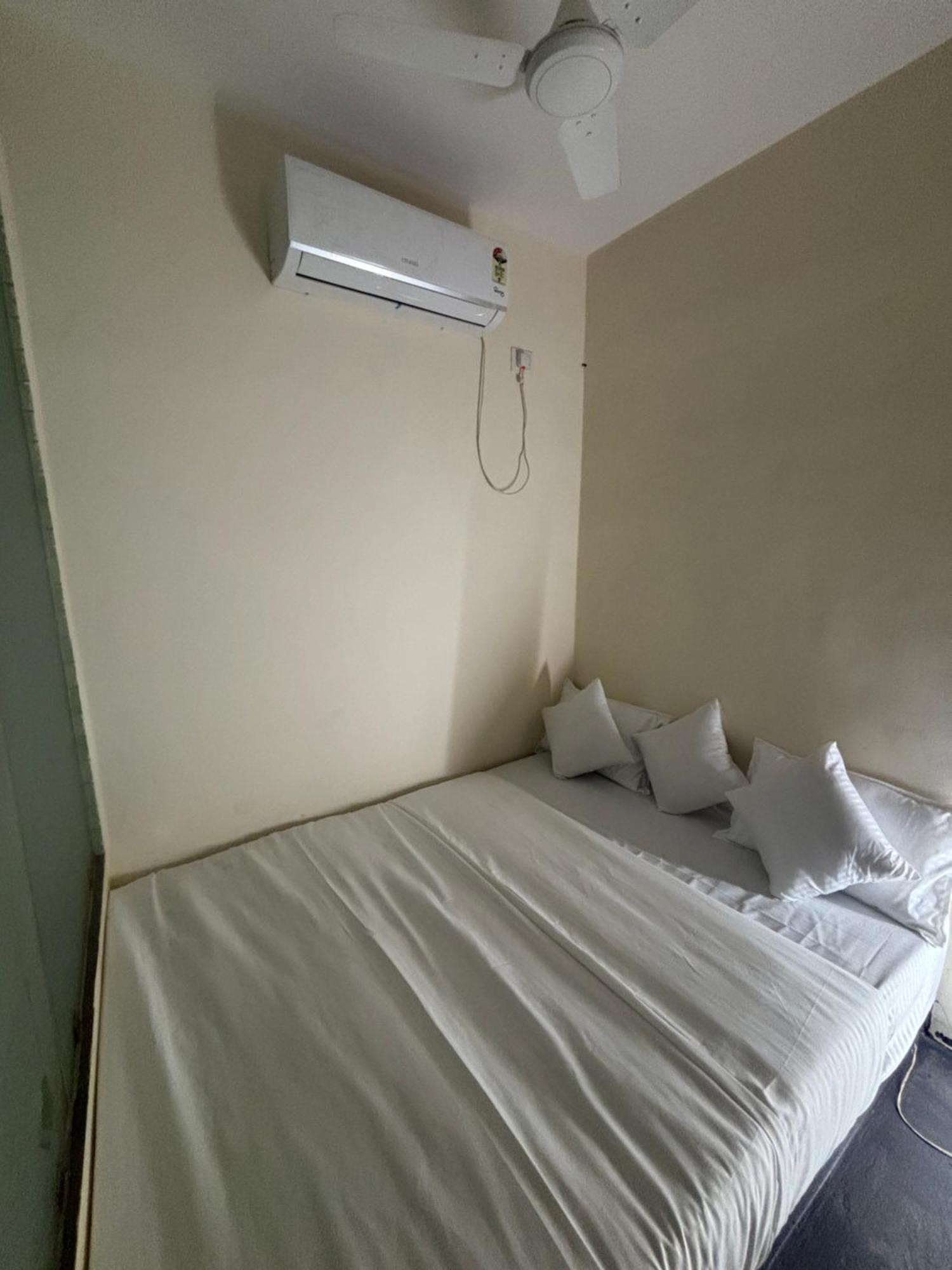 Hot - House Of Travellers, Vagatorホステル エクステリア 写真